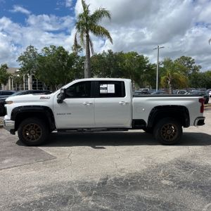 CHEVROLET SILVERADO 2500HD LT - 3