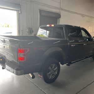 FORD F-150 XLT - 9