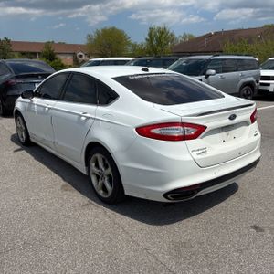 FORD FUSION SE - 5