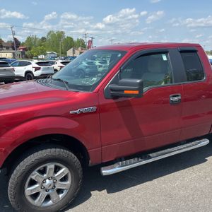 FORD F-150 XLT - 2