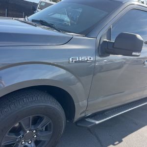 FORD F-150 XLT - 2