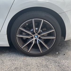 صورة 14 لـ 2021 BMW 3 SERIES 330I