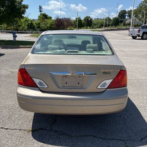 2001 Toyota AVALON XLS — фото 7