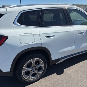 2025 BMW X1 XDRIVE28I 照片 9