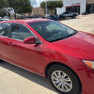 2012 Toyota CAMRY LE thumbnail 13