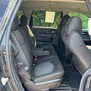 2017 Chevrolet TRAVERSE LT — миниатюра 35