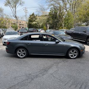 AUDI A4 2.0T TECH PREMIUM - 10