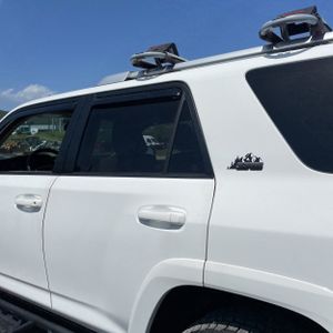 صورة 6 لـ 2014 Toyota 4RUNNER SR5