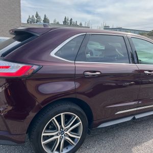 FORD EDGE TITANIUM - 9