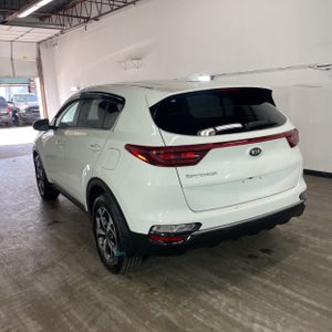 KIA SPORTAGE LX - 5
