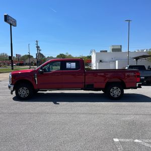 FORD F-350 SUPER DUTY LARIAT - 3