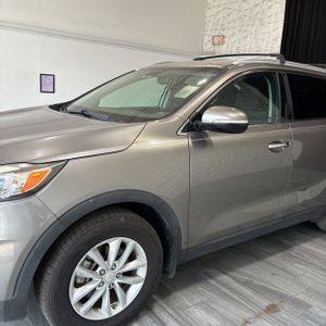 2016 KIA SORENTO LX 照片 2