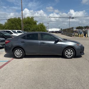صورة 10 لـ 2017 Toyota COROLLA L