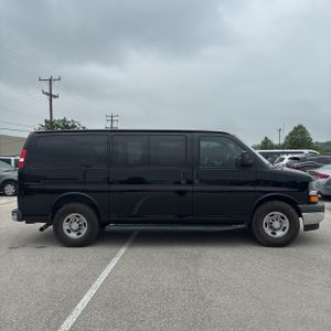 CHEVROLET EXPRESS - 10