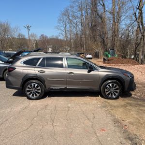 SUBARU OUTBACK LIMITED - 10