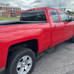 2018 Chevrolet SILVERADO 1500 LT 照片 9