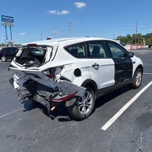 FORD ESCAPE S - 8