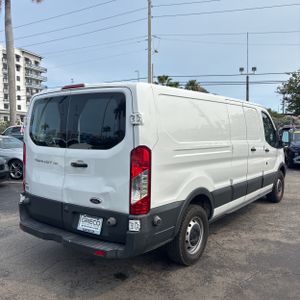 FORD TRANSIT 150 - 8