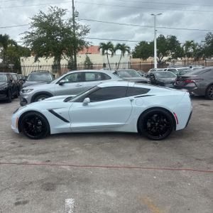 CHEVROLET CORVETTE STINGRAY - 3