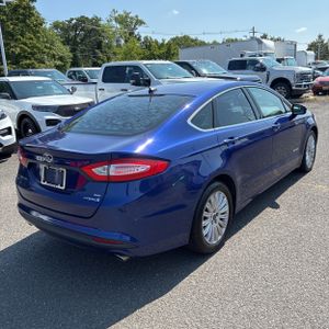 صورة 8 لـ 2014 FORD FUSION HYBRID SE