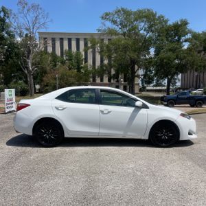 2017 Toyota COROLLA LE 照片 10