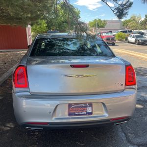 2017 Chrysler 300 300S 照片 7