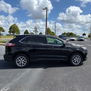 FORD EDGE SEL - 10