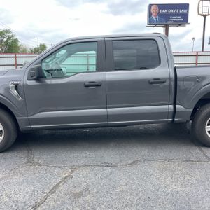 FORD F-150 XLT - 4