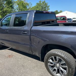 صورة 6 لـ 2022 Chevrolet SILVERADO 1500 LT