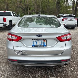 FORD FUSION SE - 7