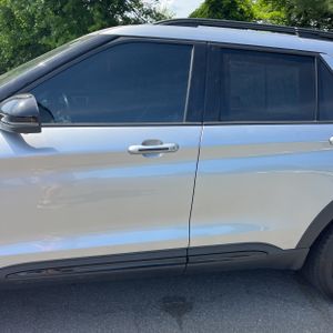 FORD EXPLORER ST - 4