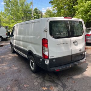 FORD TRANSIT 150 - 5