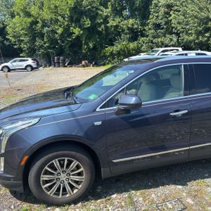 2019 Cadillac XT5 LUXURY — фото 2