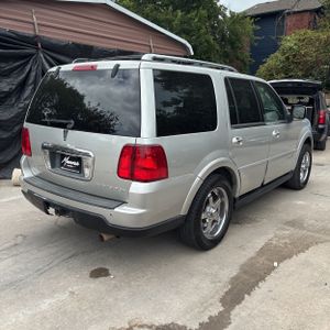 صورة 7 لـ 2006 Lincoln NAVIGATOR LUXURY