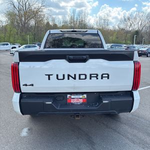 TOYOTA TUNDRA - 7