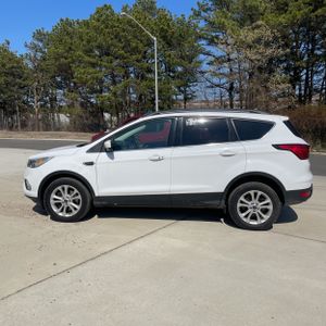 FORD ESCAPE SEL - 3