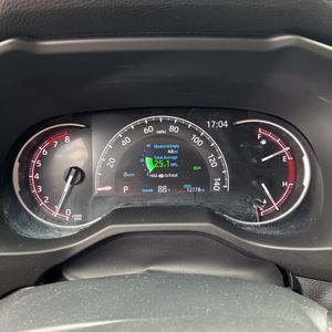 2024 Toyota RAV4 XLE PREMIUM — миниатюра 40