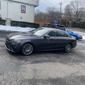 MERCEDES-BENZ E-CLASS - 3