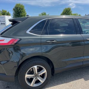 FORD EDGE SEL - 9