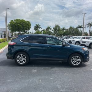 FORD EDGE SEL - 10
