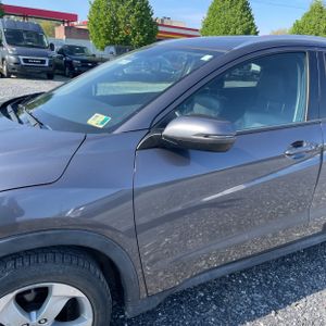 HONDA HR-V EX-L W/NAVI - 2