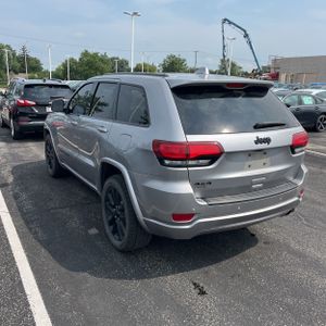 2019 JEEP GRAND CHEROKEE ALTITUDE — фото 5
