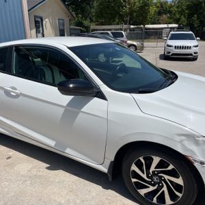 صورة مصغرة 13 لـ 2016 Honda CIVIC LX