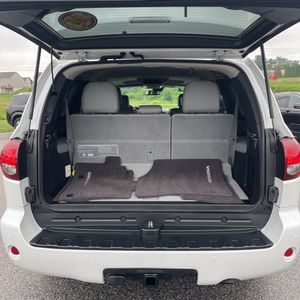 2022 Toyota SEQUOIA PLATINUM — миниатюра 45