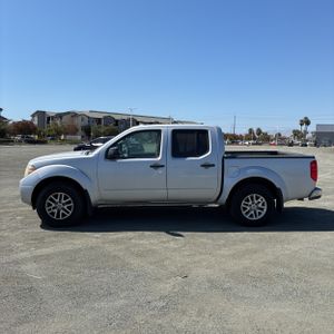 2015 Nissan FRONTIER SV 照片 3