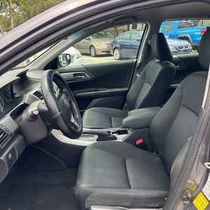 صورة مصغرة 31 لـ 2015 Honda ACCORD LX