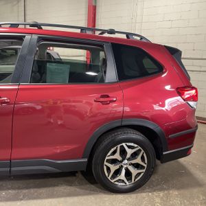 2024 Subaru FORESTER PREMIUM — фото 6
