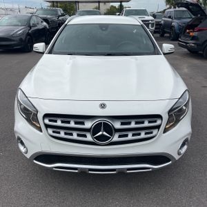 صورة 14 لـ 2019 Mercedes-BENZ GLA