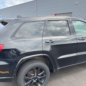 JEEP GRAND CHEROKEE - 9