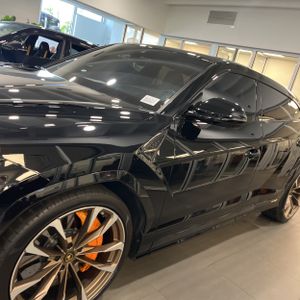2024 Lamborghini URUS S 照片 2
